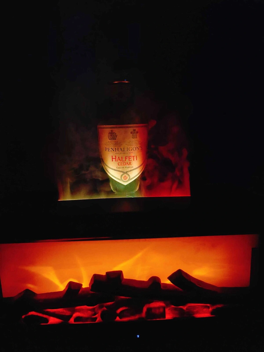 Penhaligon's Halfeti Cedar
