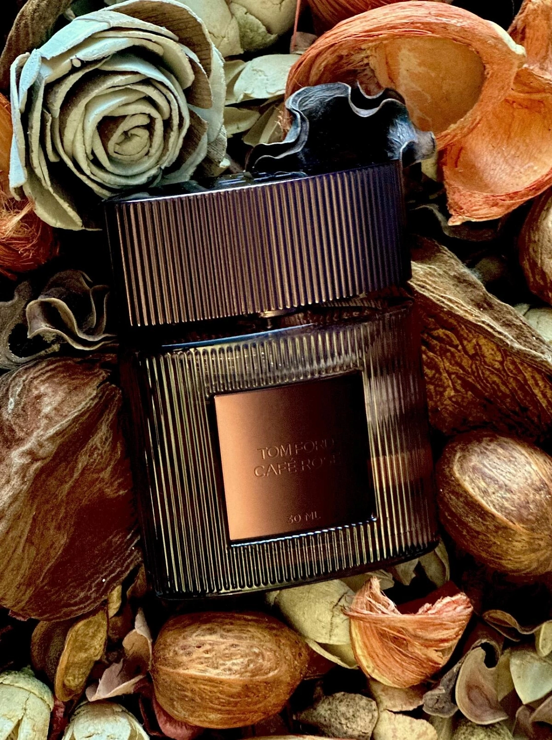 Tom Ford Cafe Rose (2023)