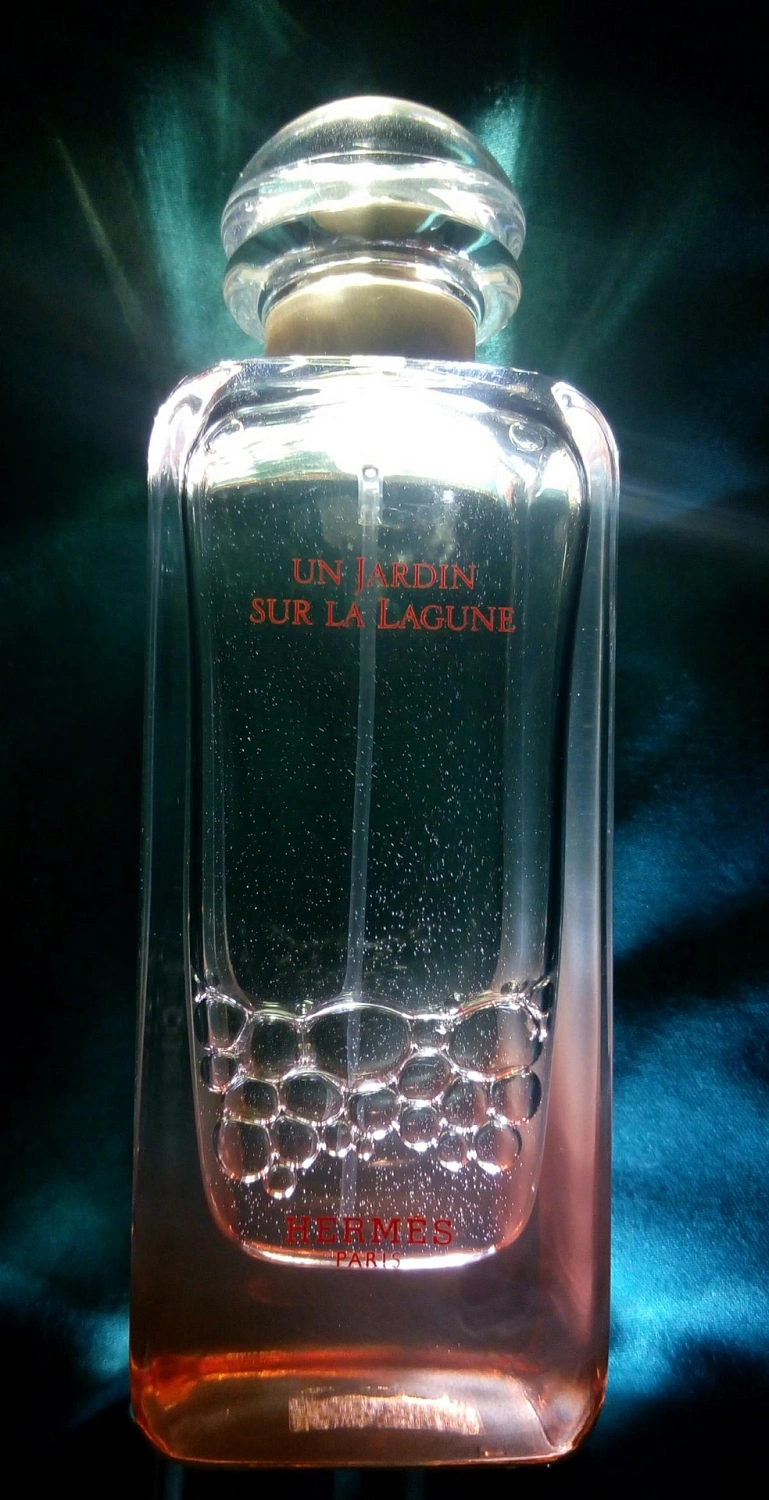 Hermès Un Jardin Sur La Lagune
