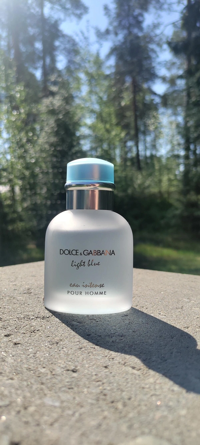 Dolce & Gabbana Light Blue Eau Intense Pour Homme