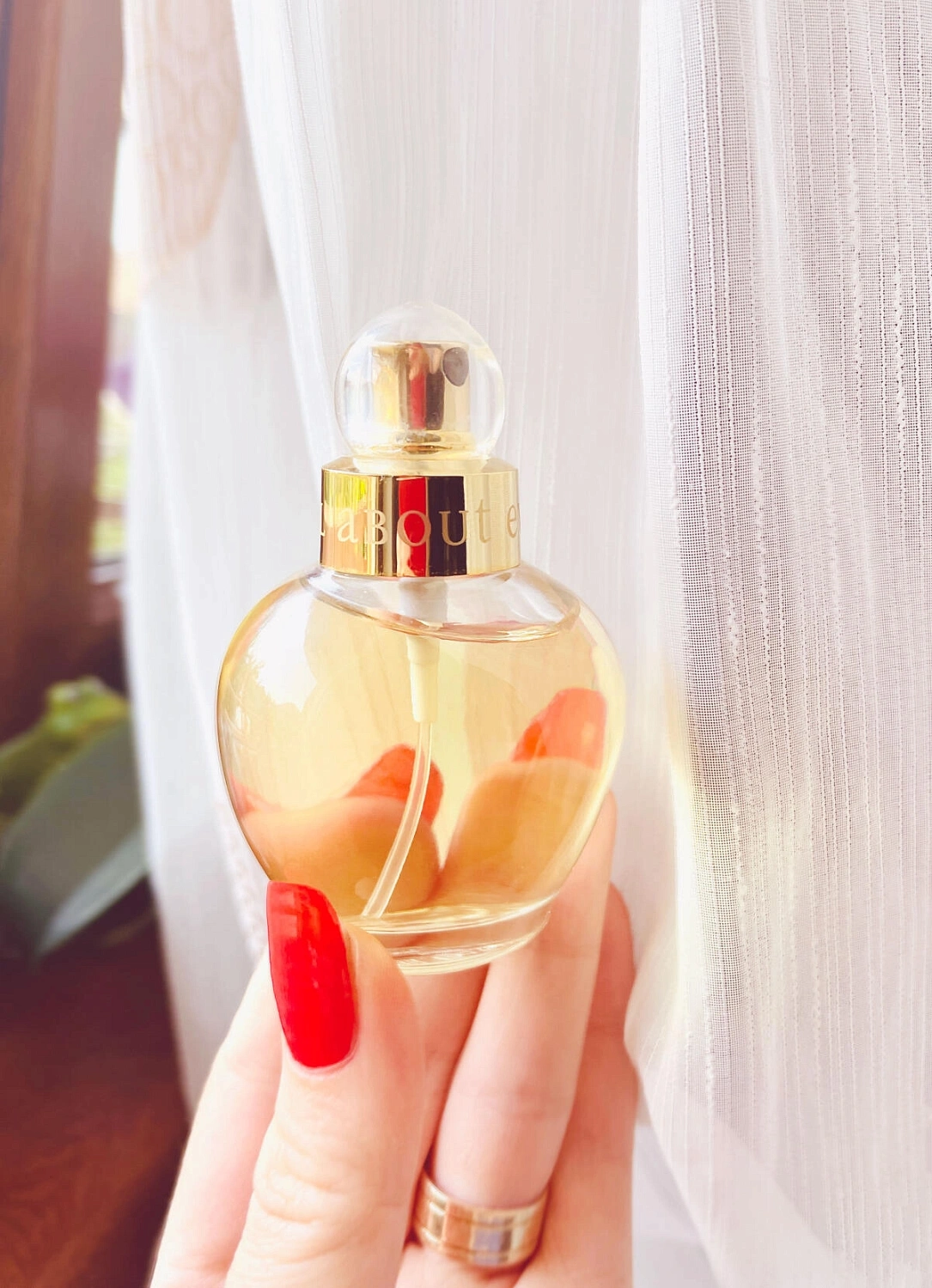 Joop! All About Eve