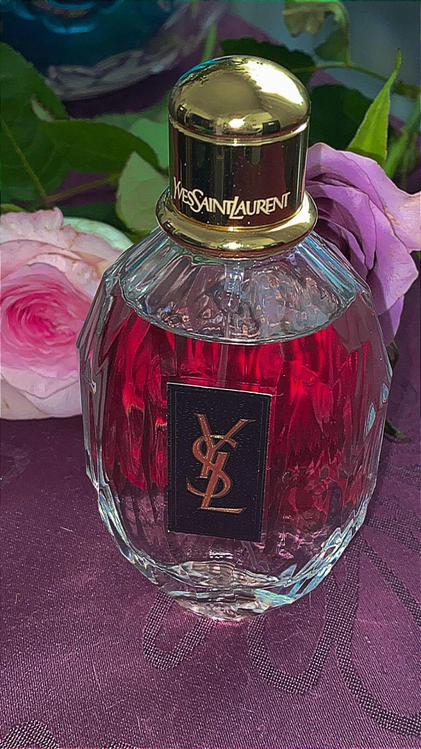 Yves Saint Laurent Parisienne