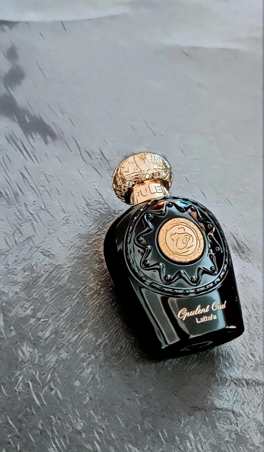 Lattafa Opulent Oud