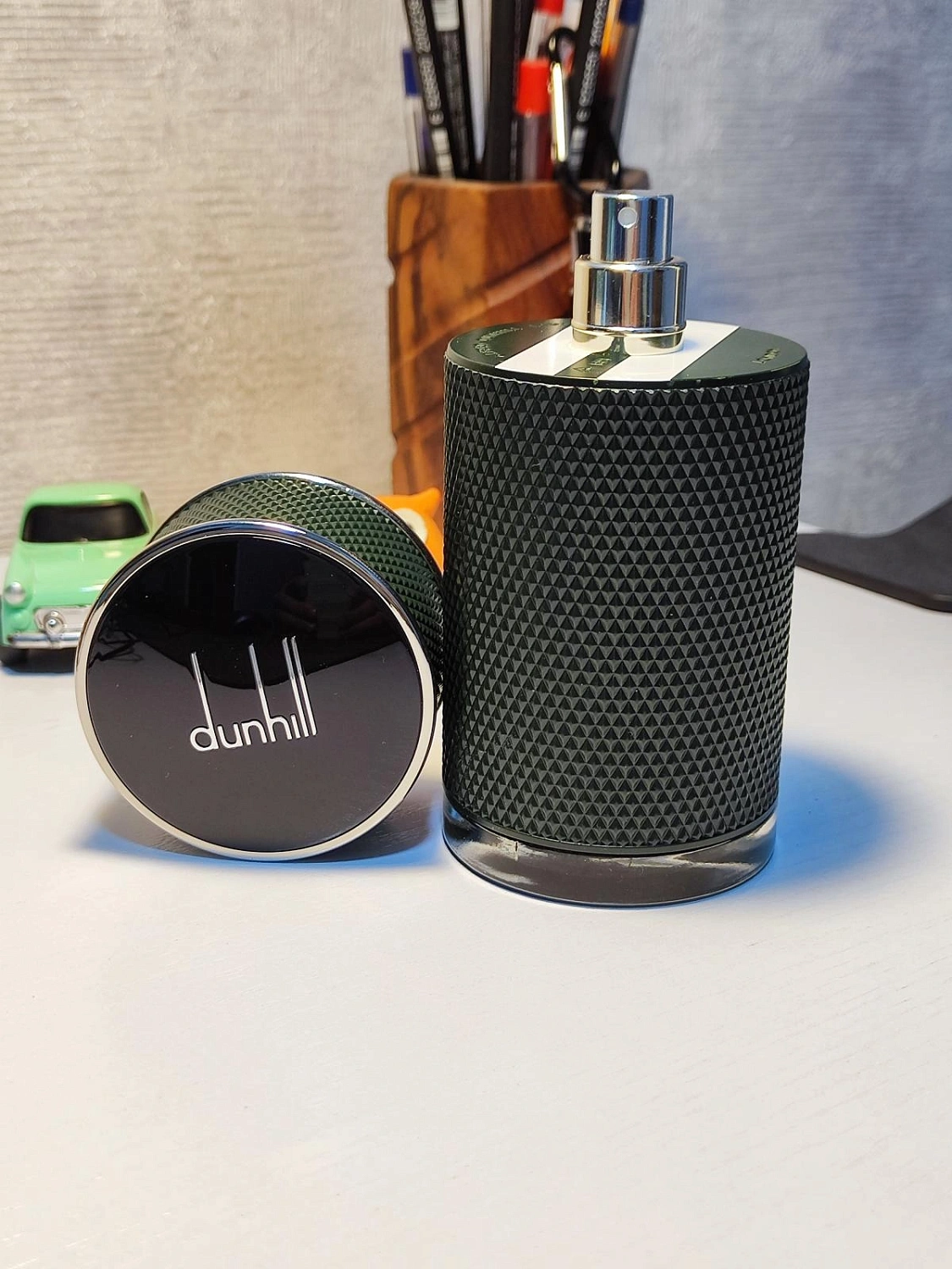 Dunhill Icon Racing