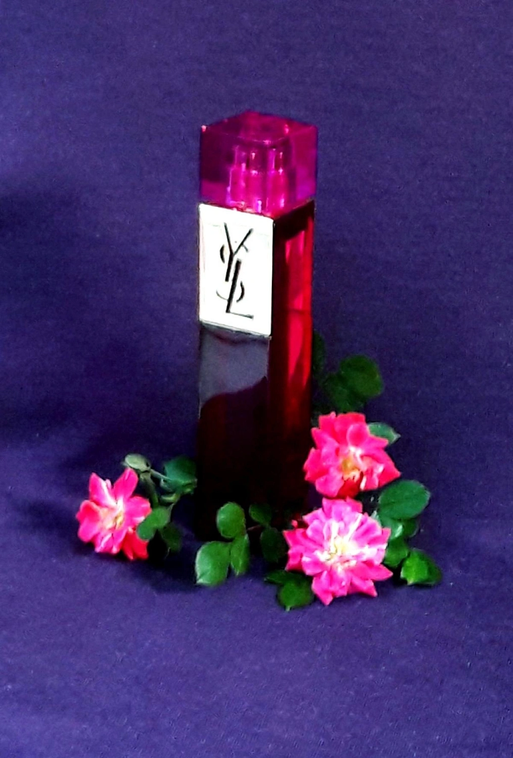 Yves Saint Laurent Elle