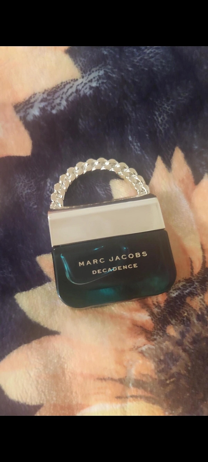 Marc Jacobs Decadence