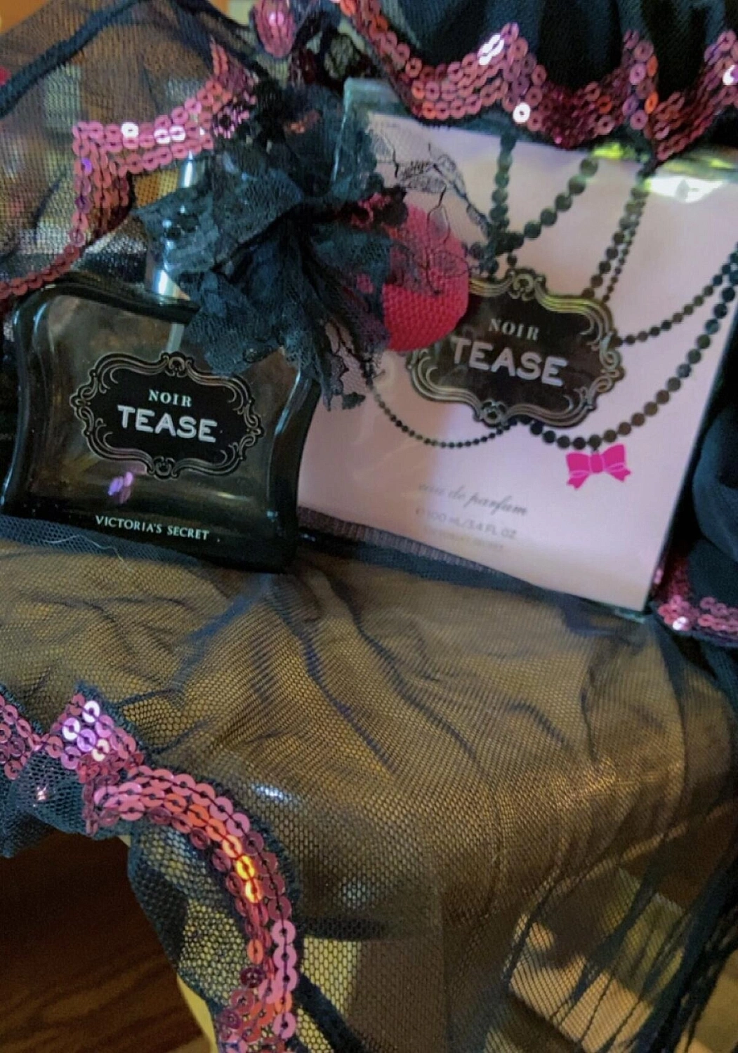 Victoria's Secret Sexy Little Things Noir Tease