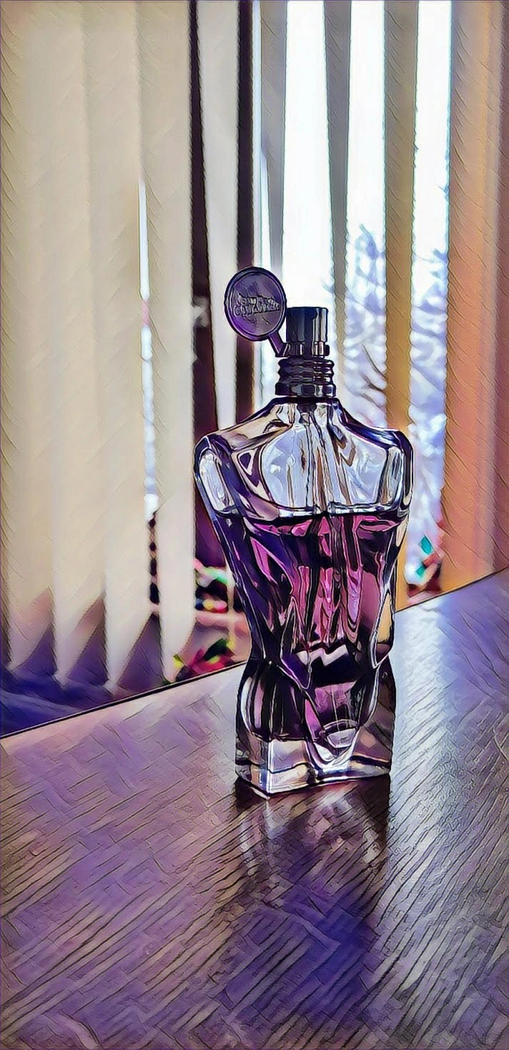 Jean Paul Gaultier Le Male Essence de Parfum