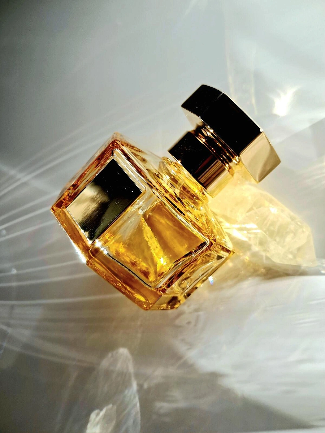 L'Artisan Parfumeur Deliria