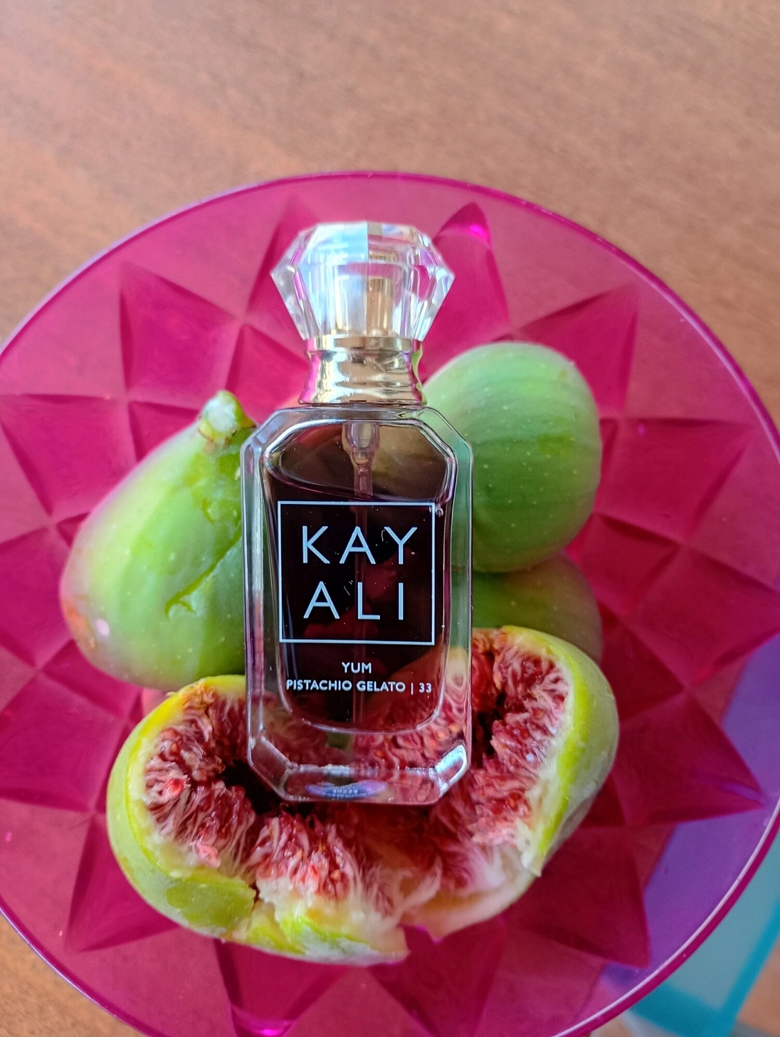 KAYALI Yum Pistachio Gelato 33
