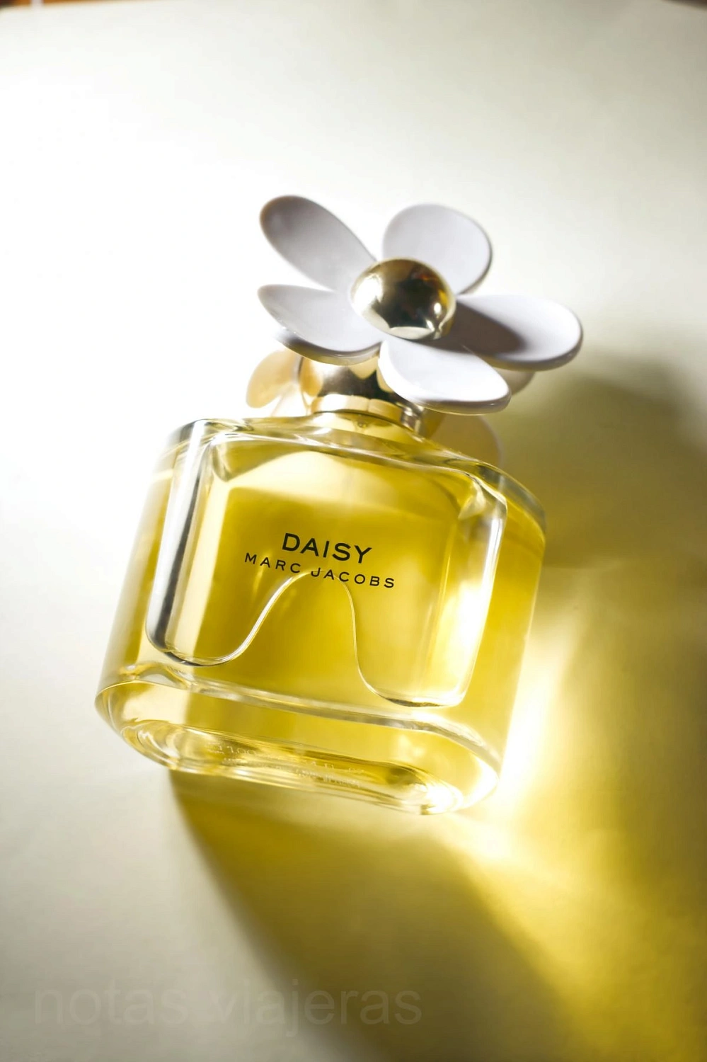 Marc Jacobs Daisy