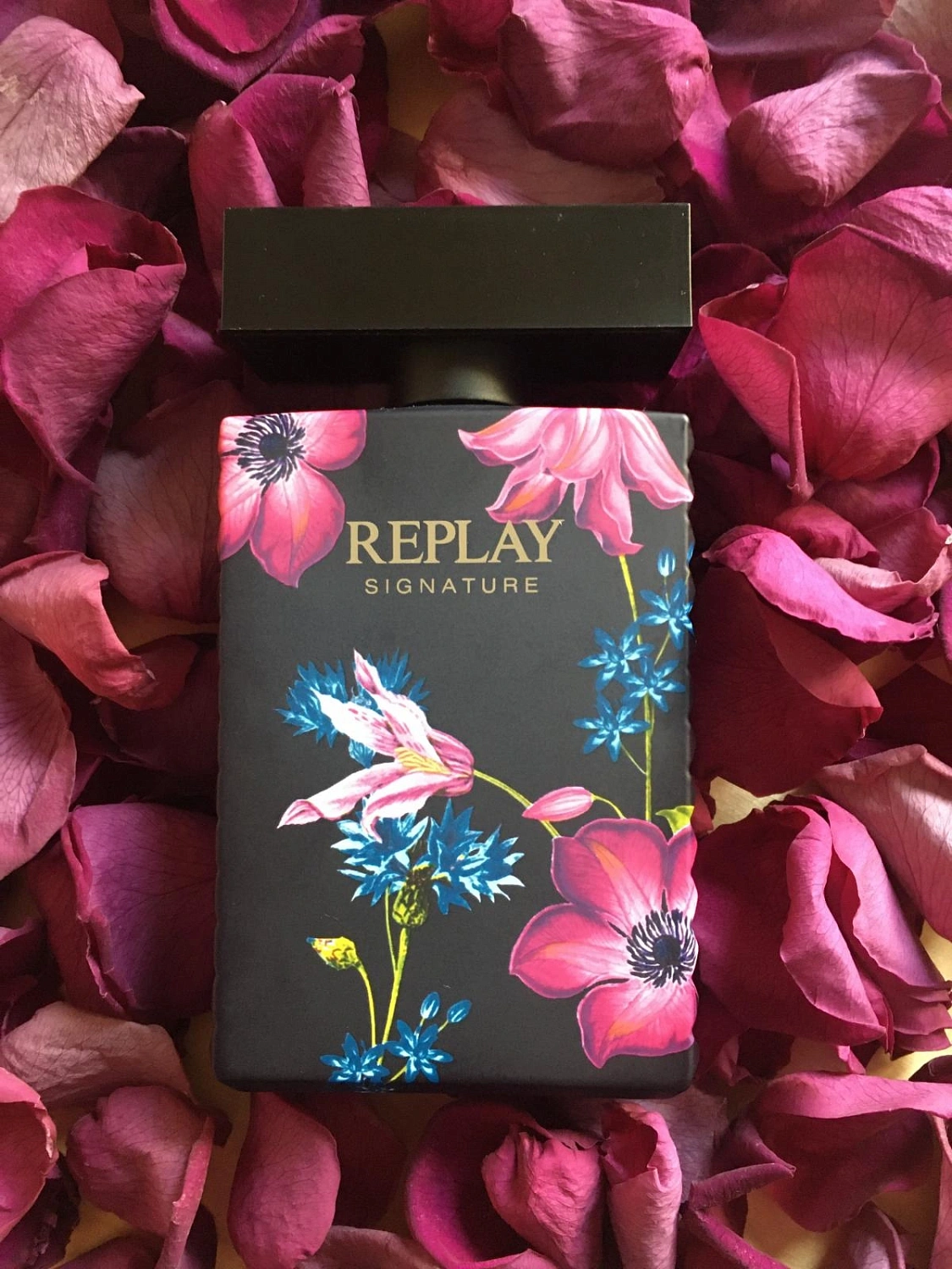 Replay Signature for Women