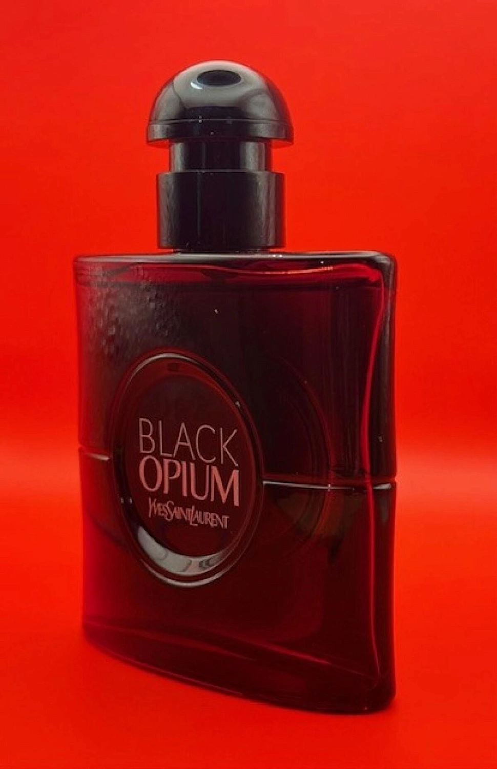 Yves Saint Laurent Black Opium Over Red