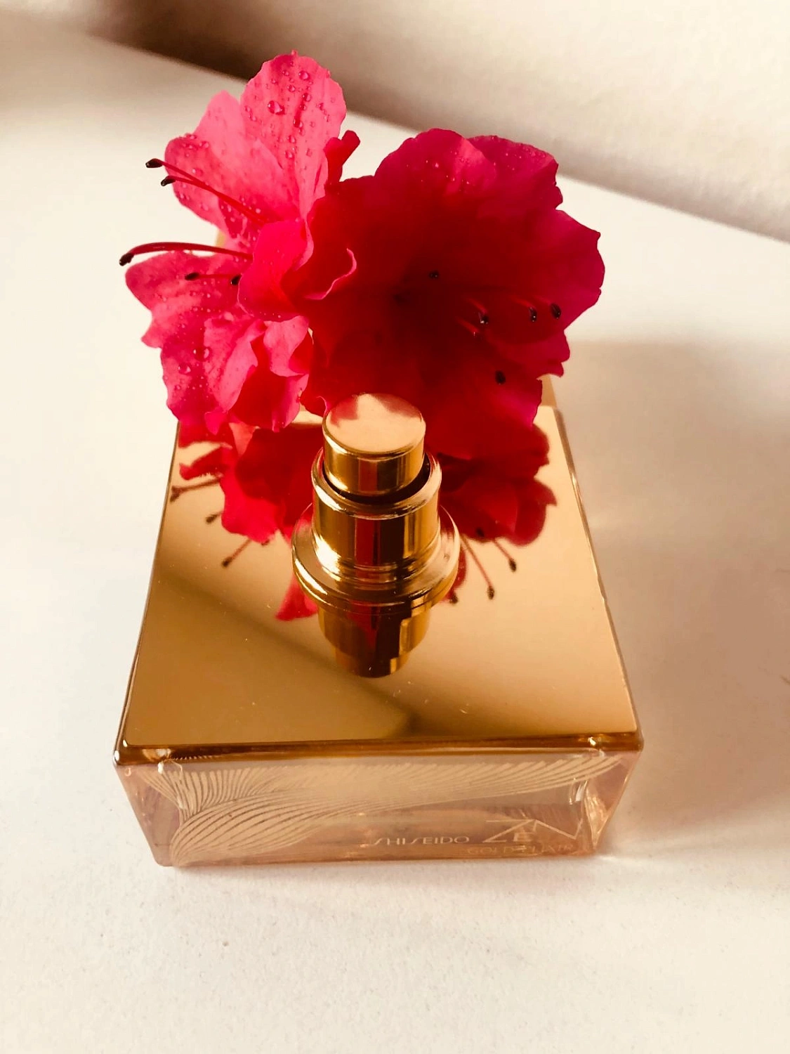 Shiseido Zen Gold Elixir