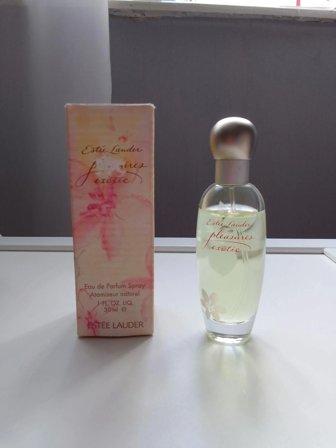 Estée Lauder Pleasures Exotic
