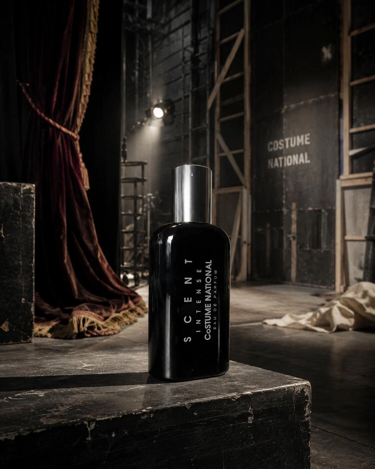 CoSTUME NATIONAL Scent Intense