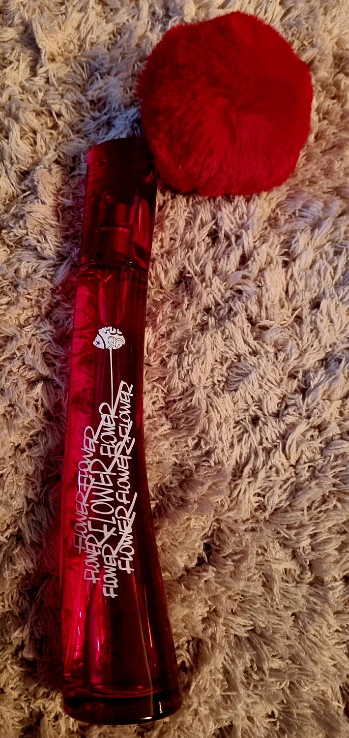 Kenzo Flower Tag