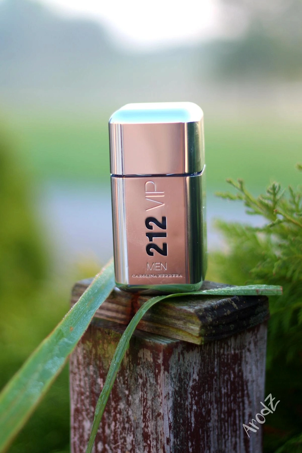 Carolina Herrera 212 Vip Men