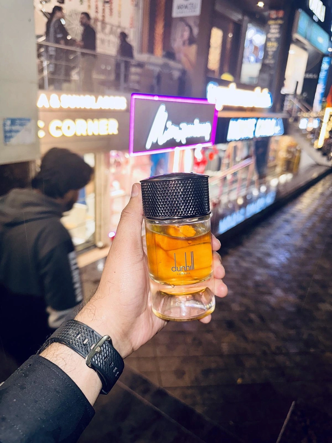 Dunhill Indian Sandalwood