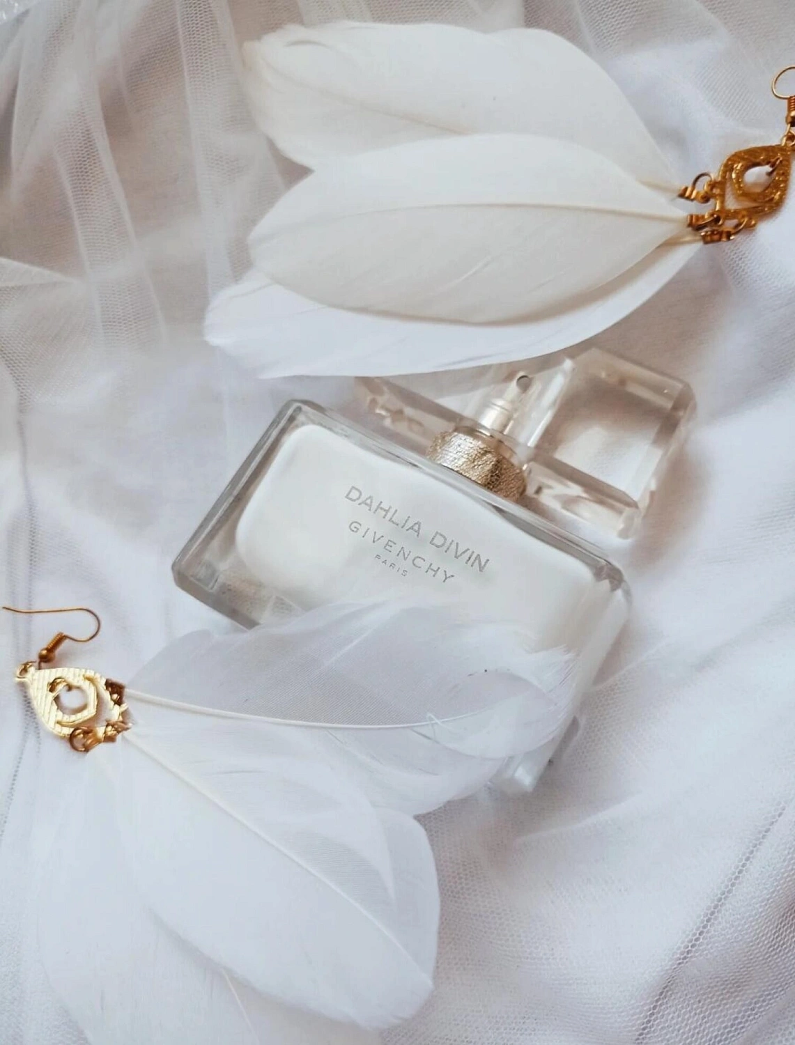 Givenchy Dahlia Divin Eau Initiale
