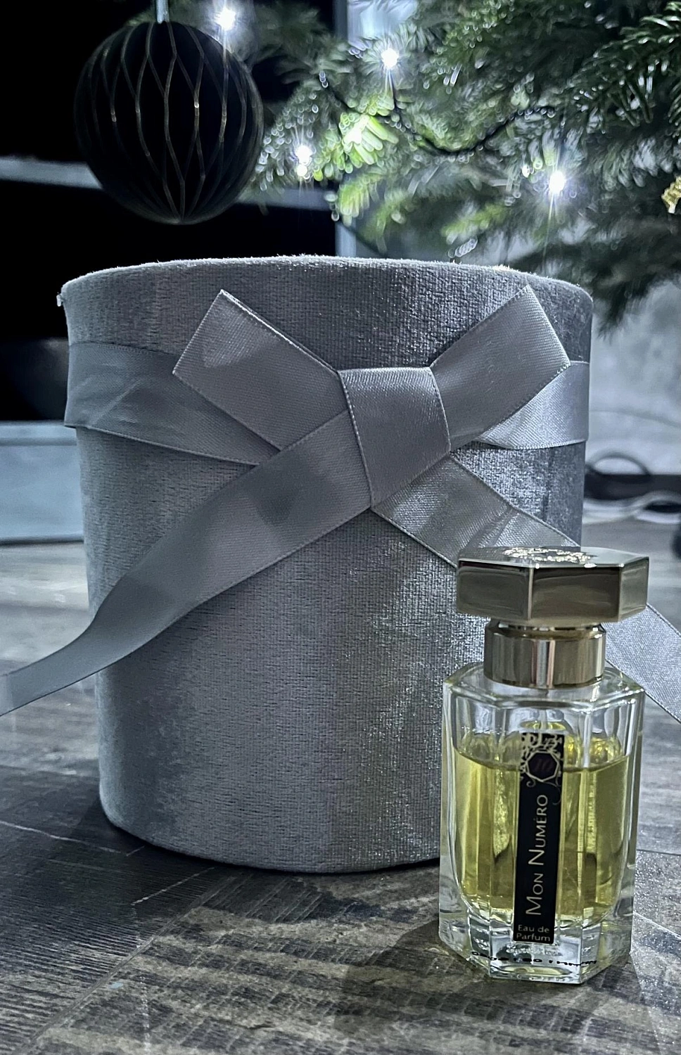 L'Artisan Parfumeur Mon Numero 10