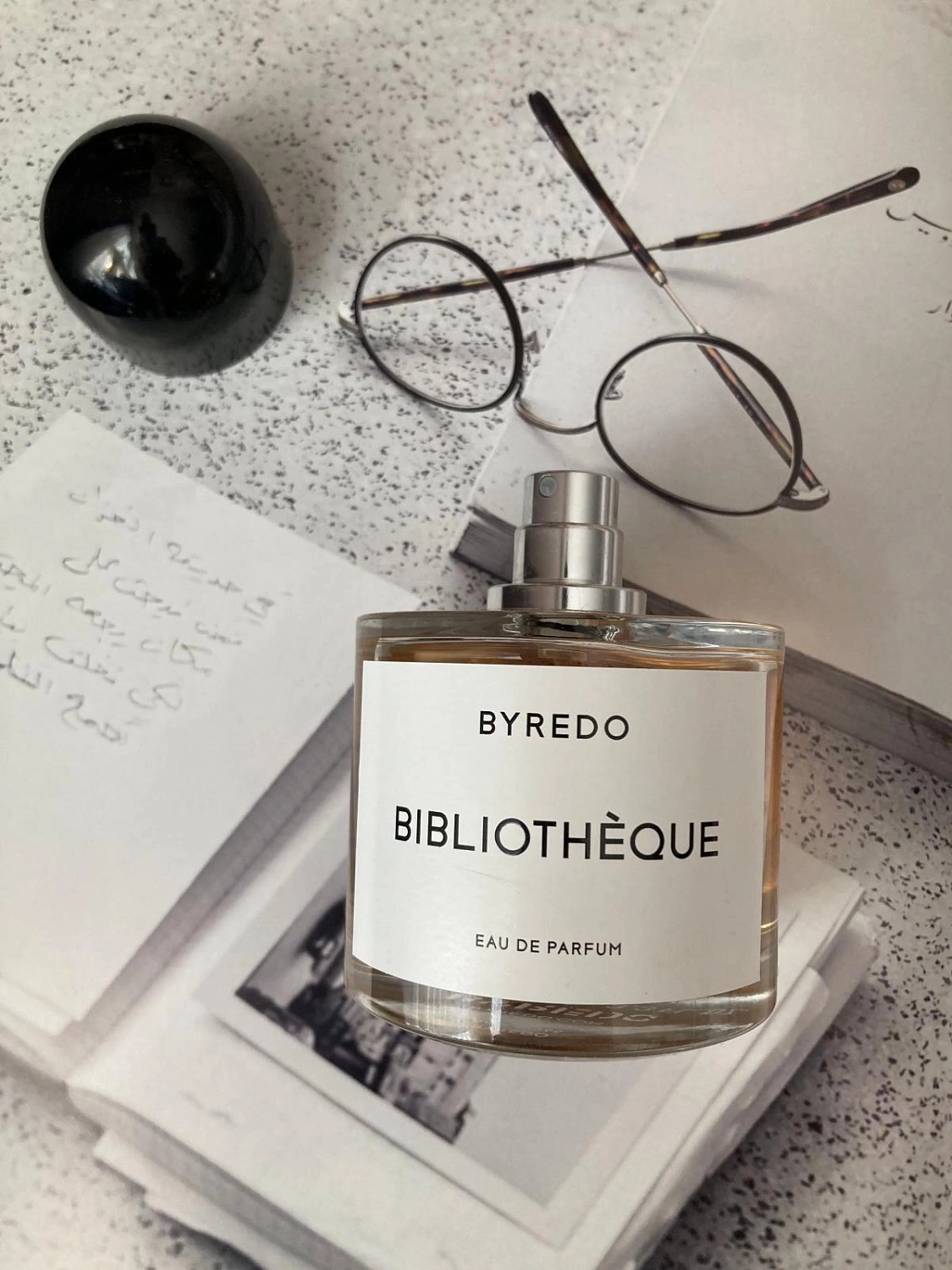 BYREDO Bibliothèque