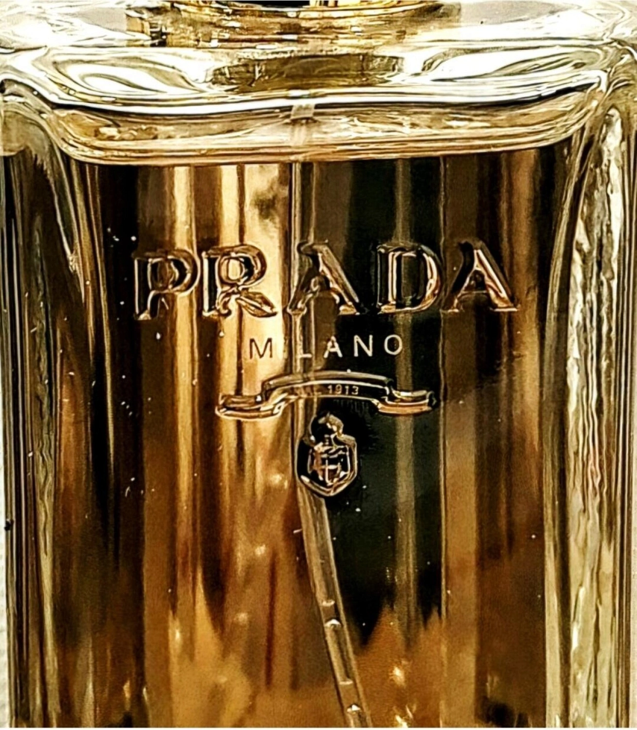 Prada La Femme
