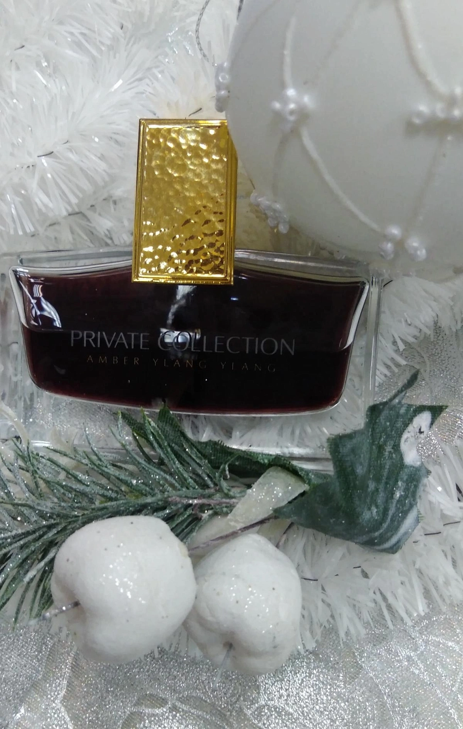 Estée Lauder Private Collection Amber Ylang Ylang