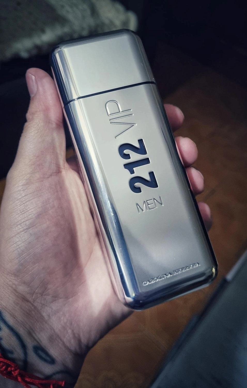 Carolina Herrera 212 Vip Men