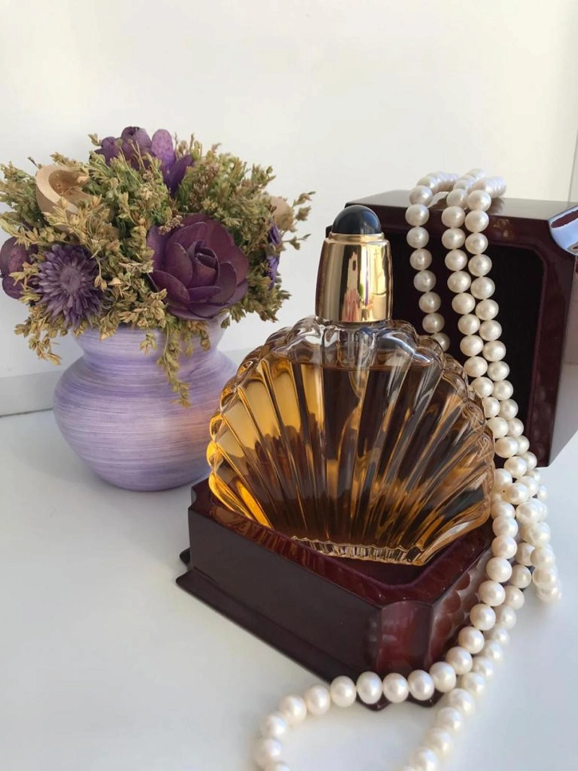Elizabeth Taylor Black Pearls