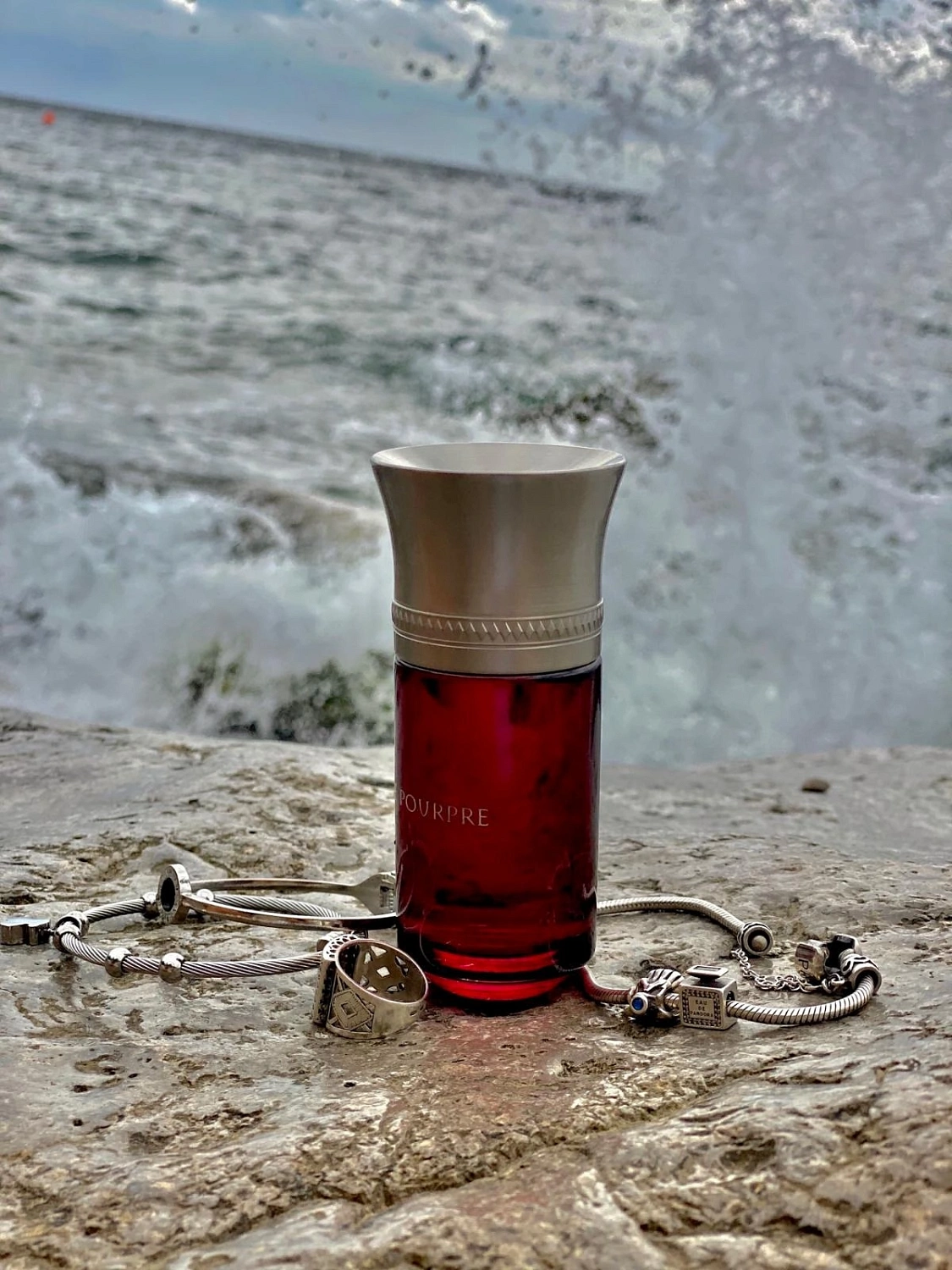 Liquides Imaginaires L'Ile Pourpre