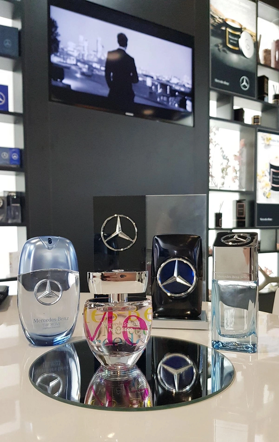 Mercedes-Benz The Move Express Yourself