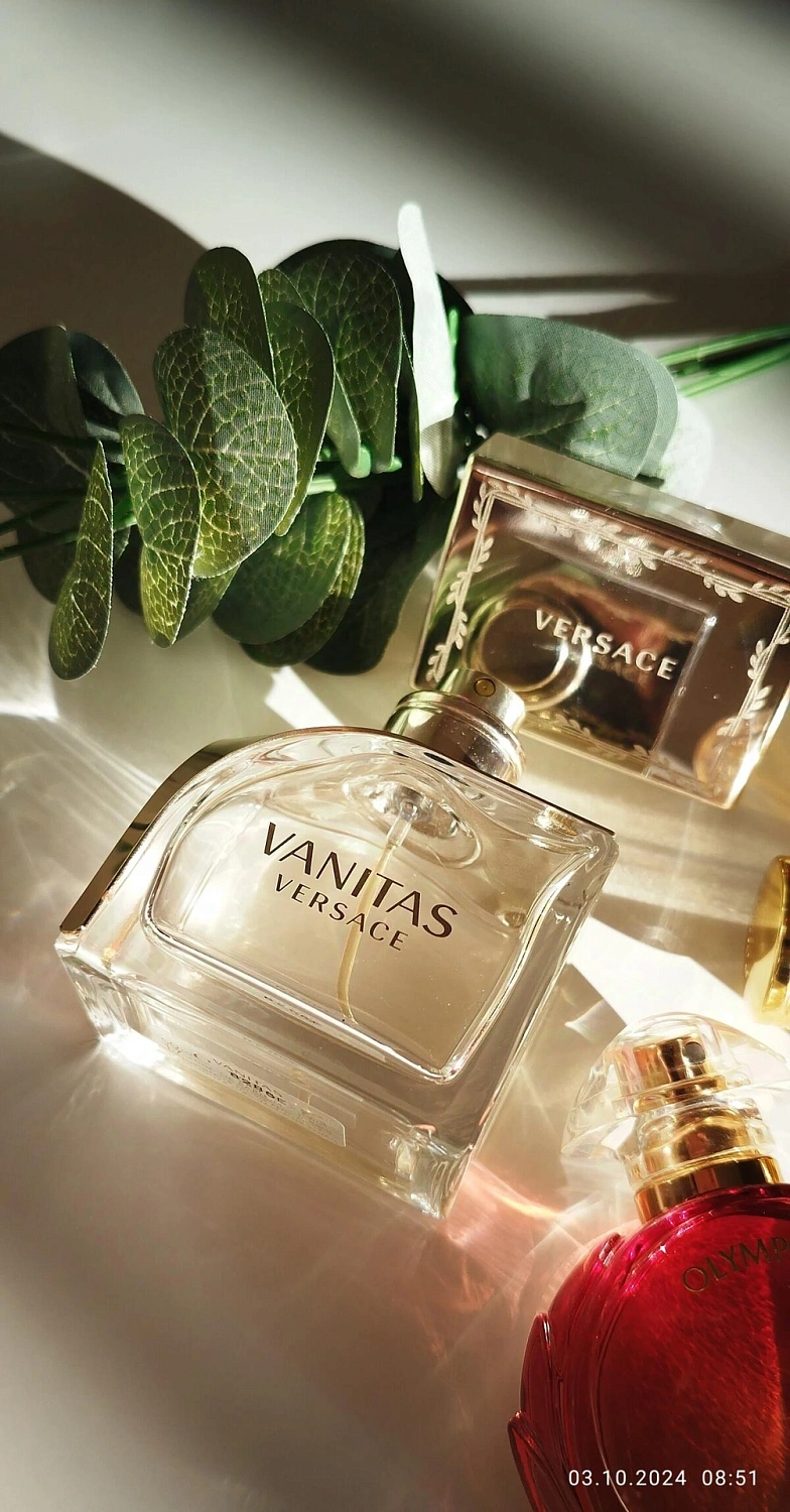 Versace Vanitas