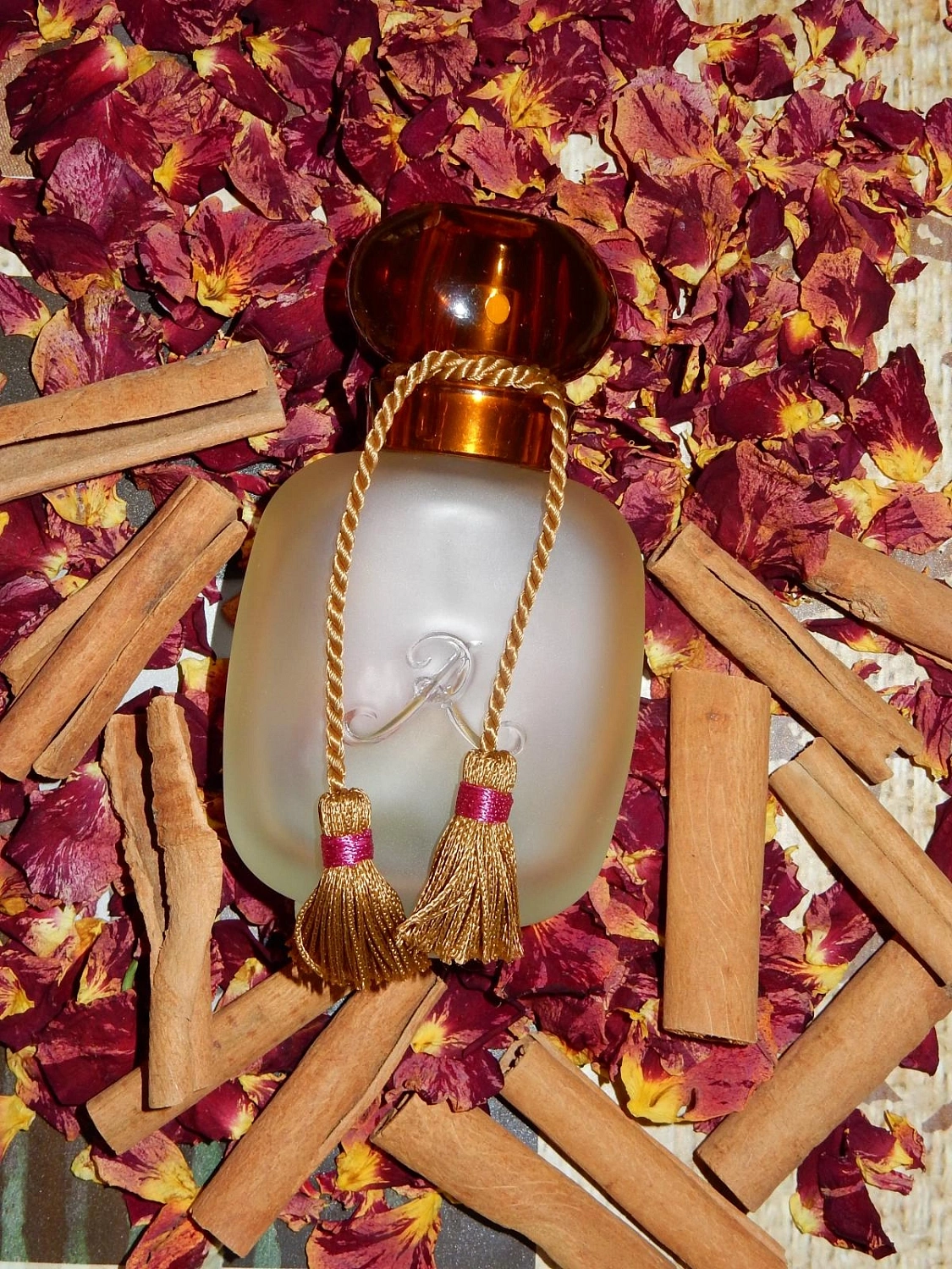 Les Parfums de Rosine Majalis