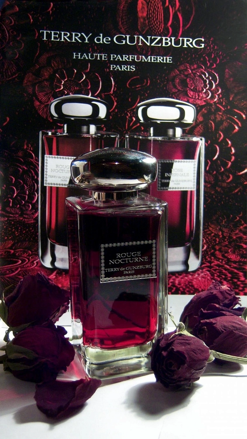 Terry de Gunzburg Rouge Nocturne