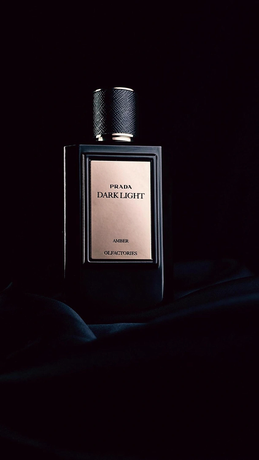 Prada Olfactories Dark Light