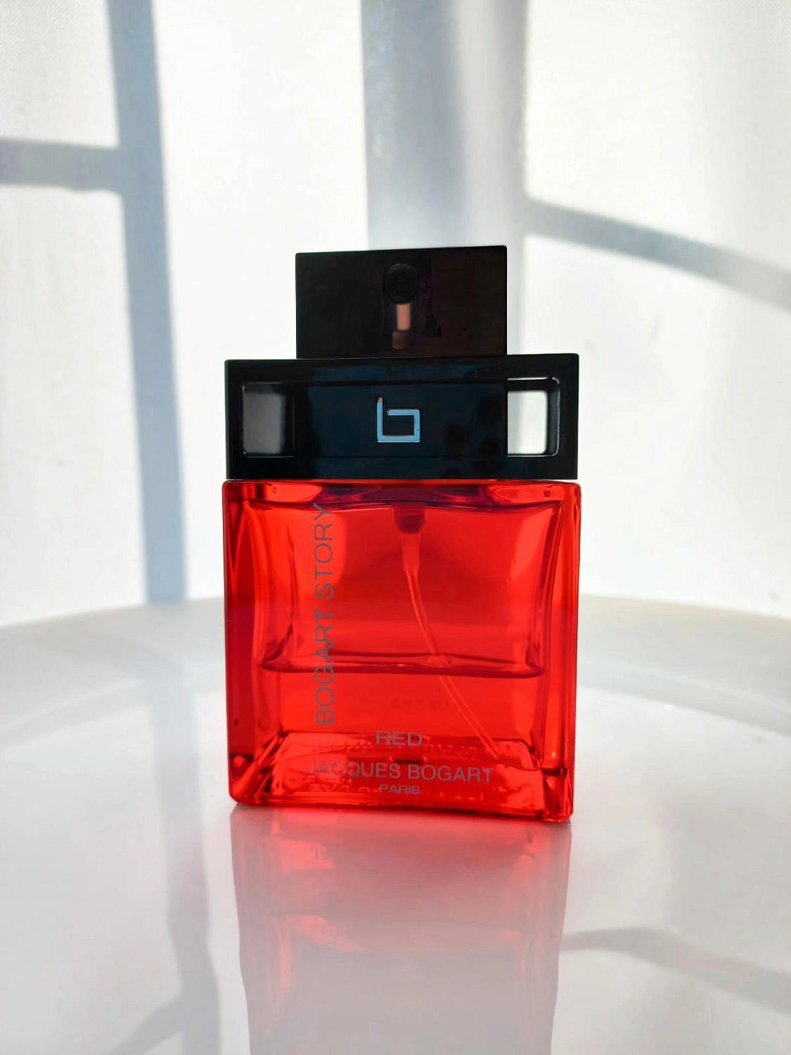 Jacques Bogart Story Red