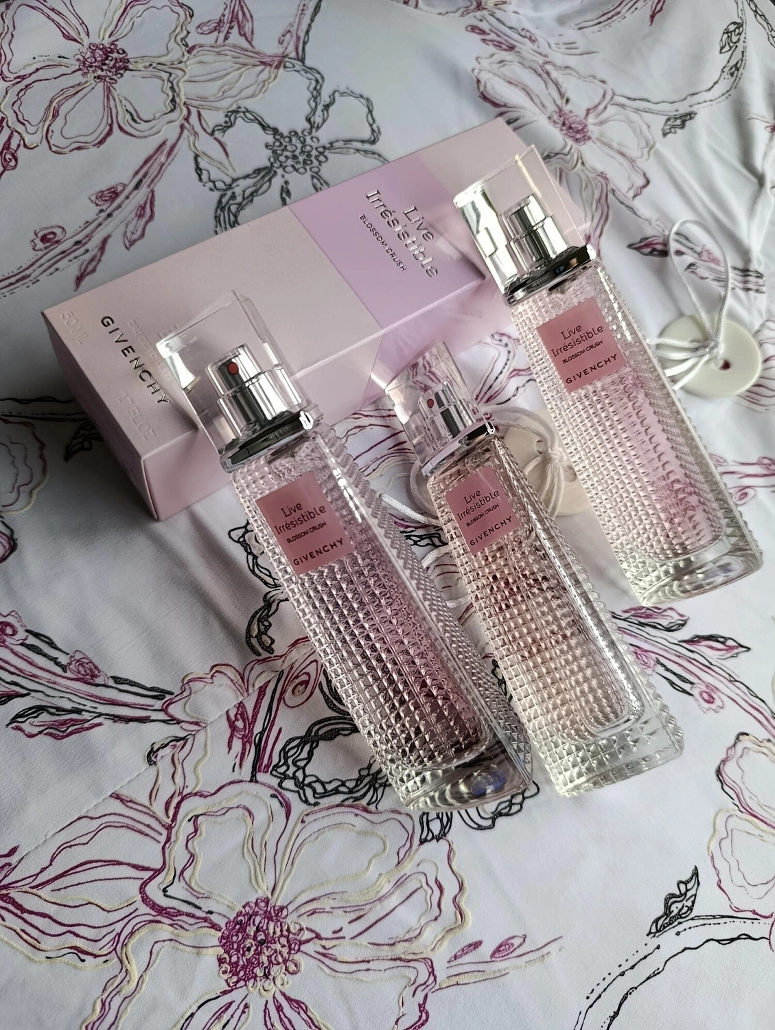 Givenchy Live Irresistible Blossom Crush