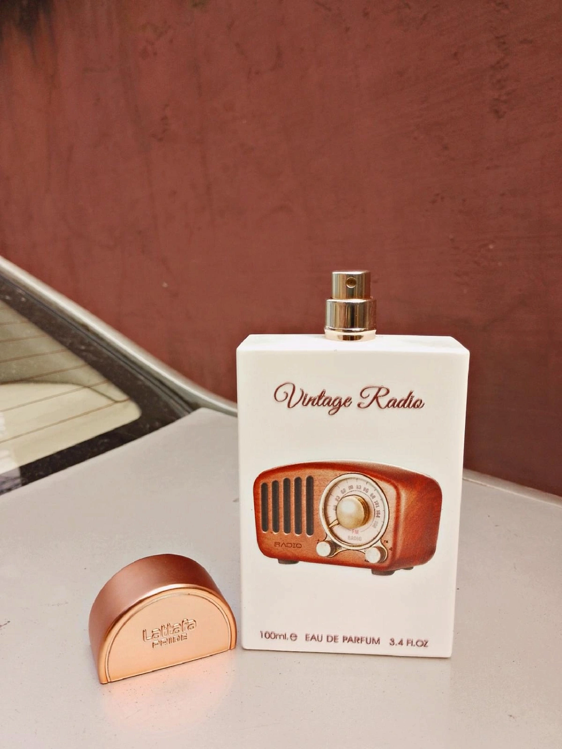 Lattafa Vintage Radio