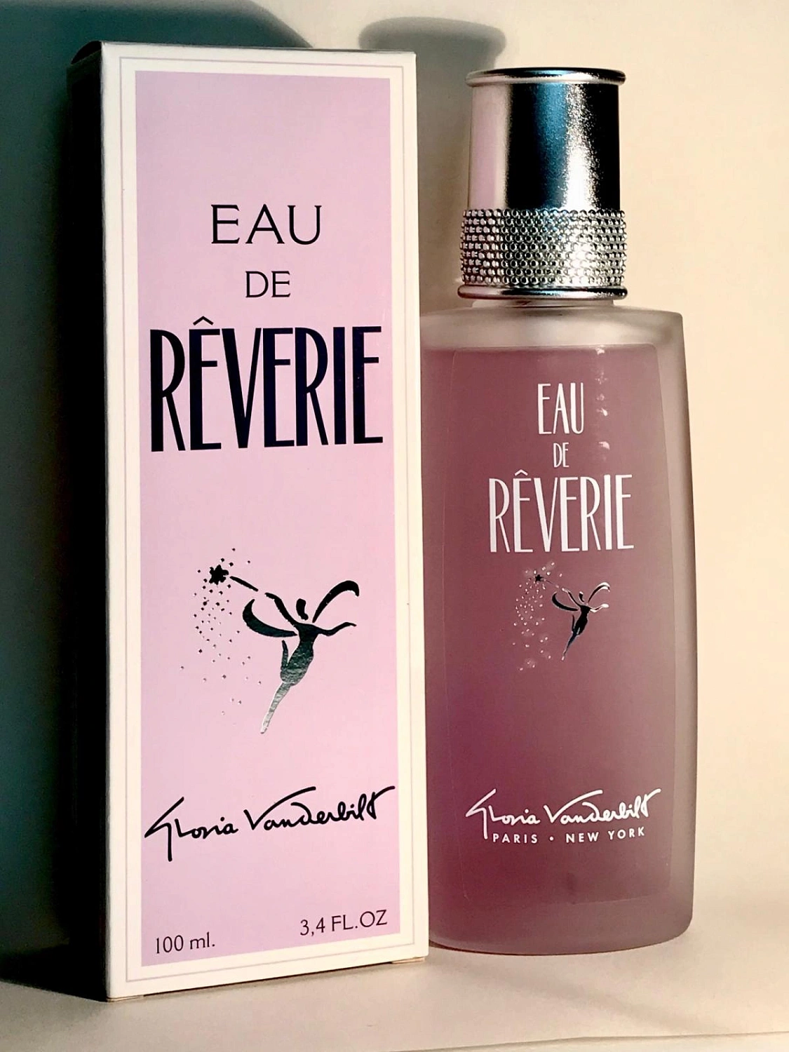 Gloria Vanderbilt Reverie