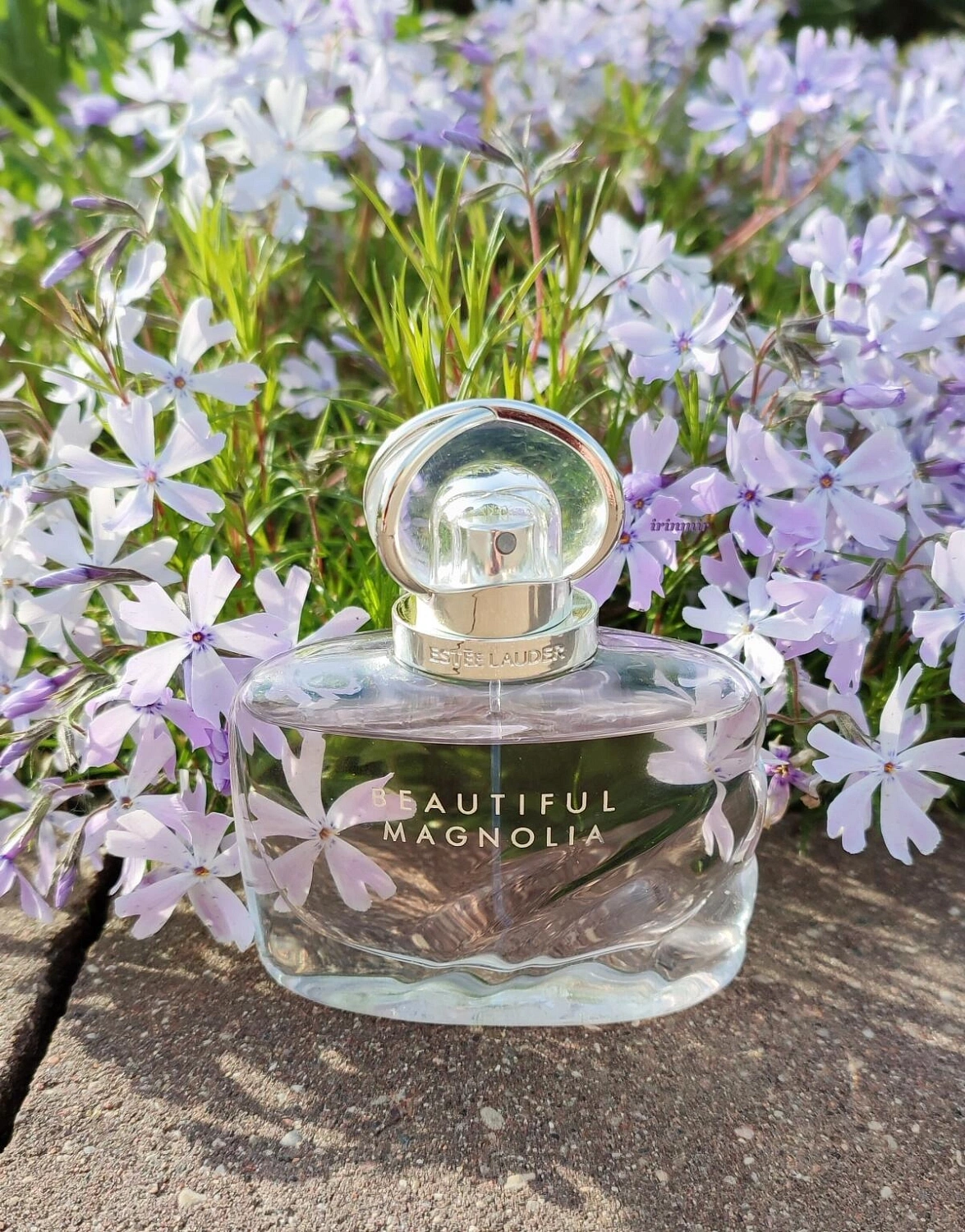 Estée Lauder Beautiful Magnolia