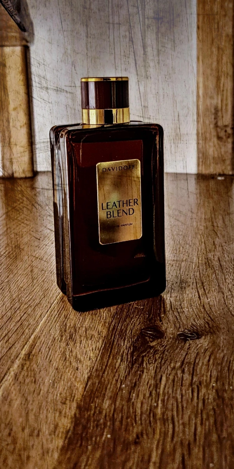 Davidoff Leather Blend