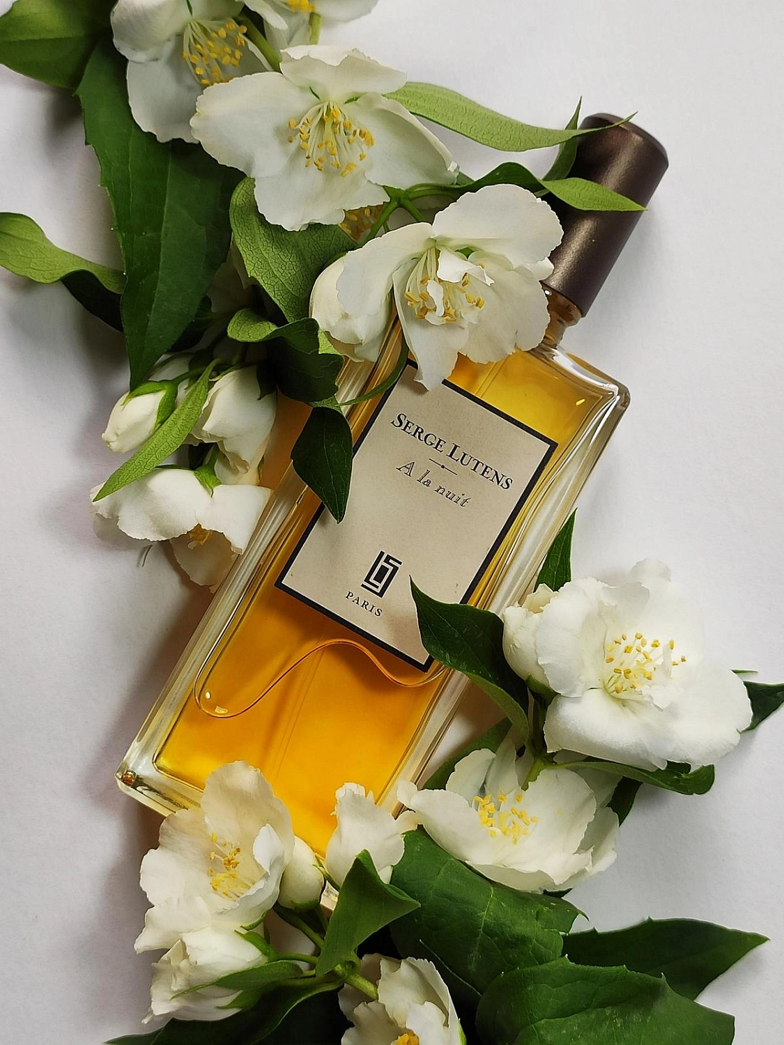 Serge Lutens A La Nuit