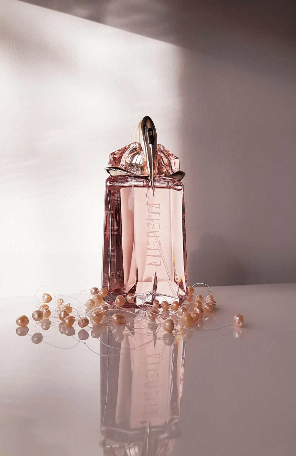 Mugler Alien Flora Futura