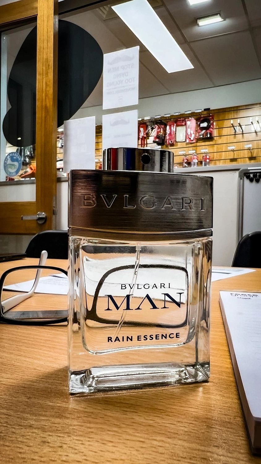 Bvlgari Man Rain Essence