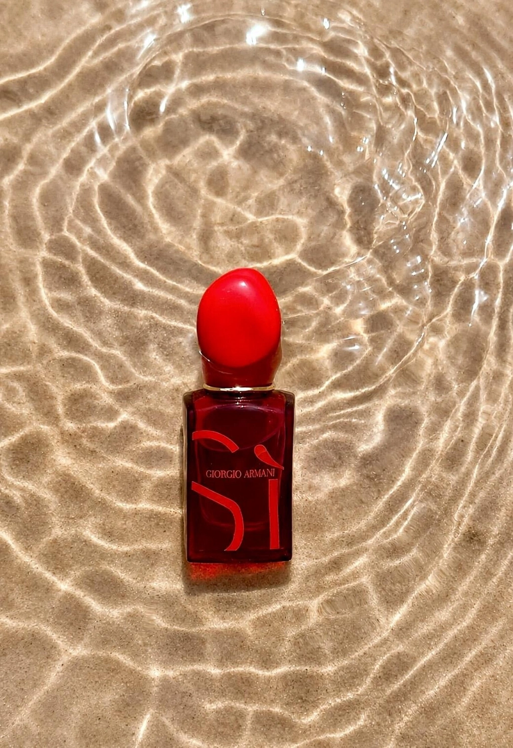 Armani Si Passione Red Musk