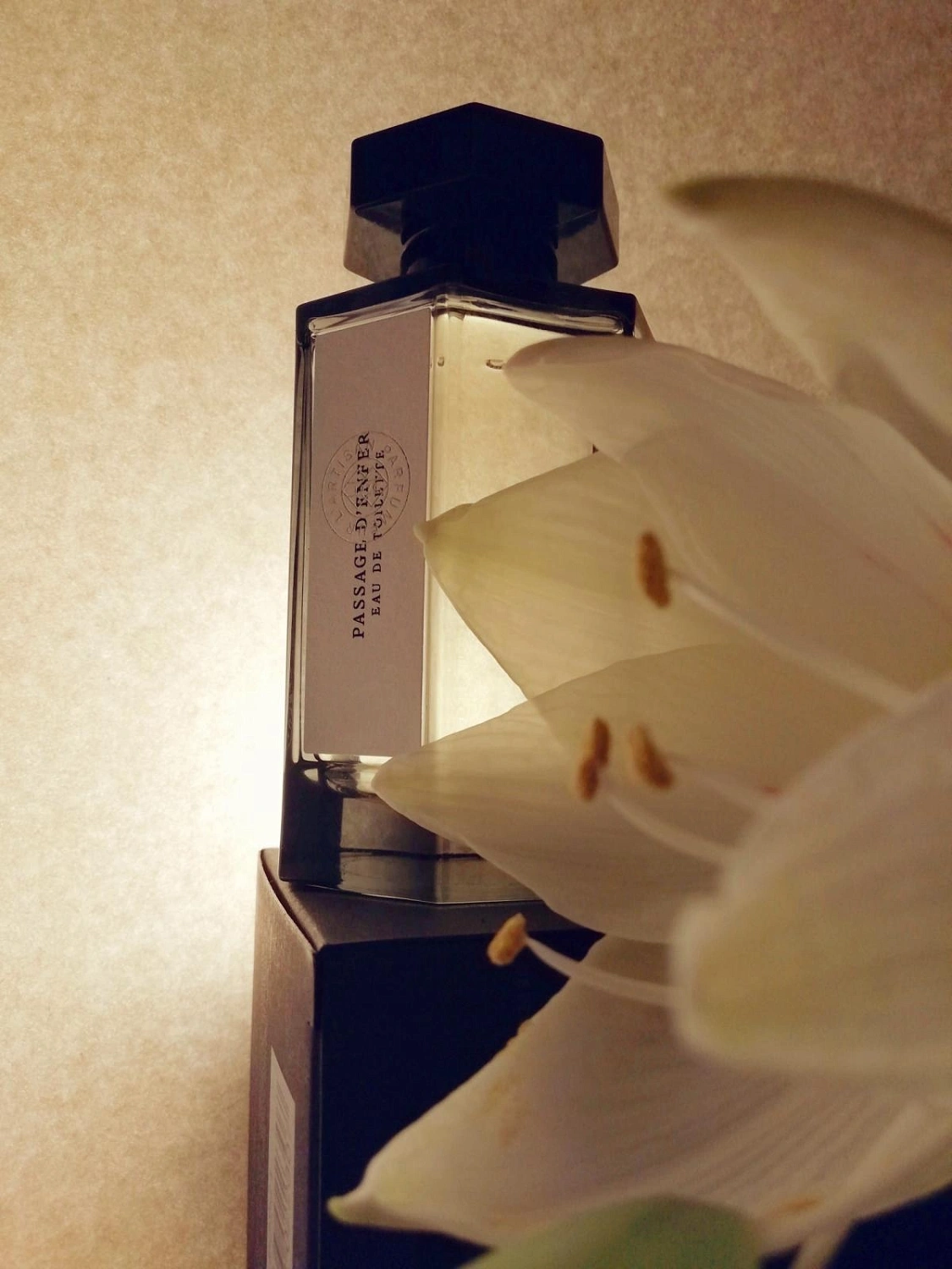 L'Artisan Parfumeur Passage D'Enfer