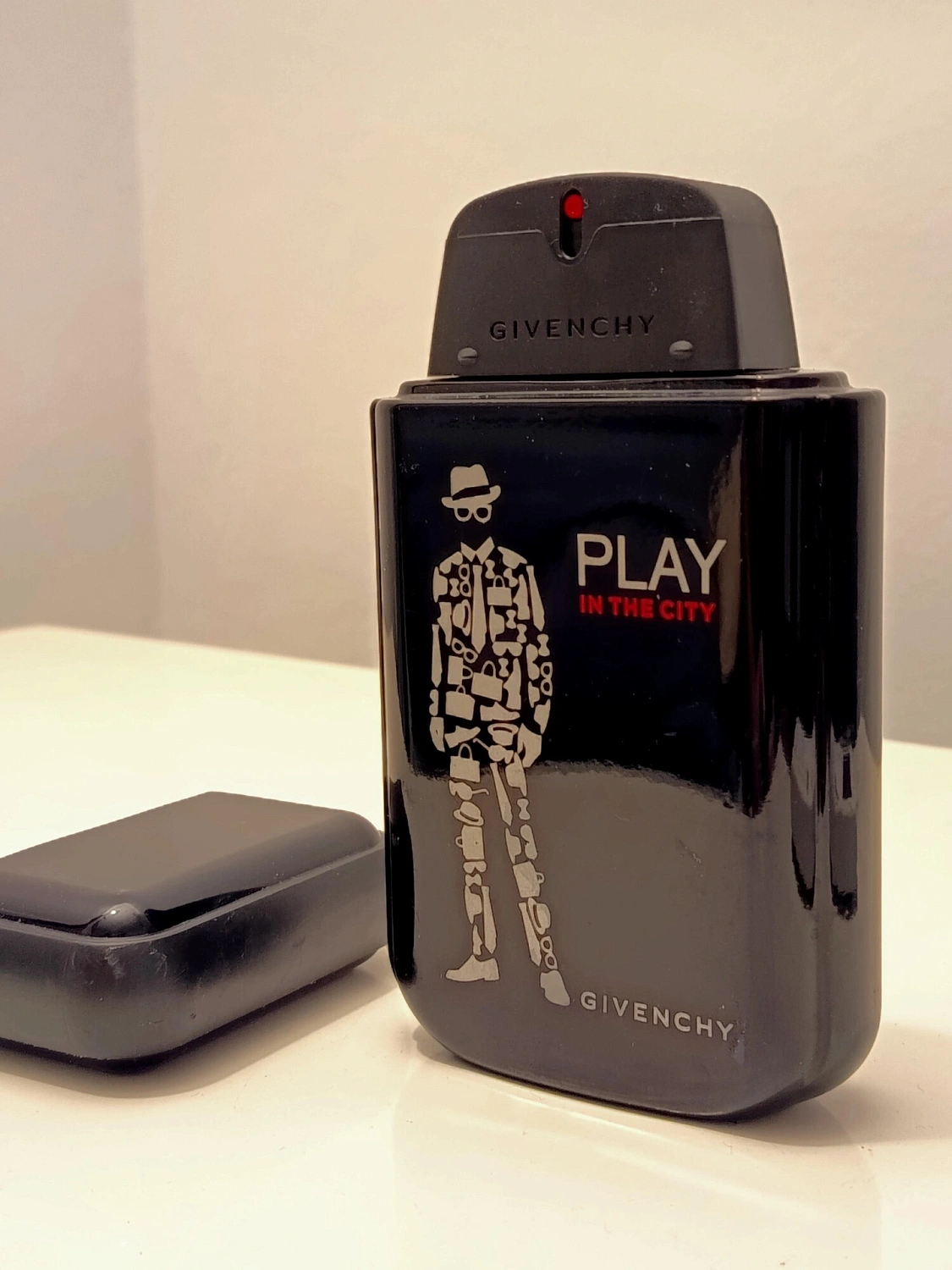 Givenchy Play in the City for Him