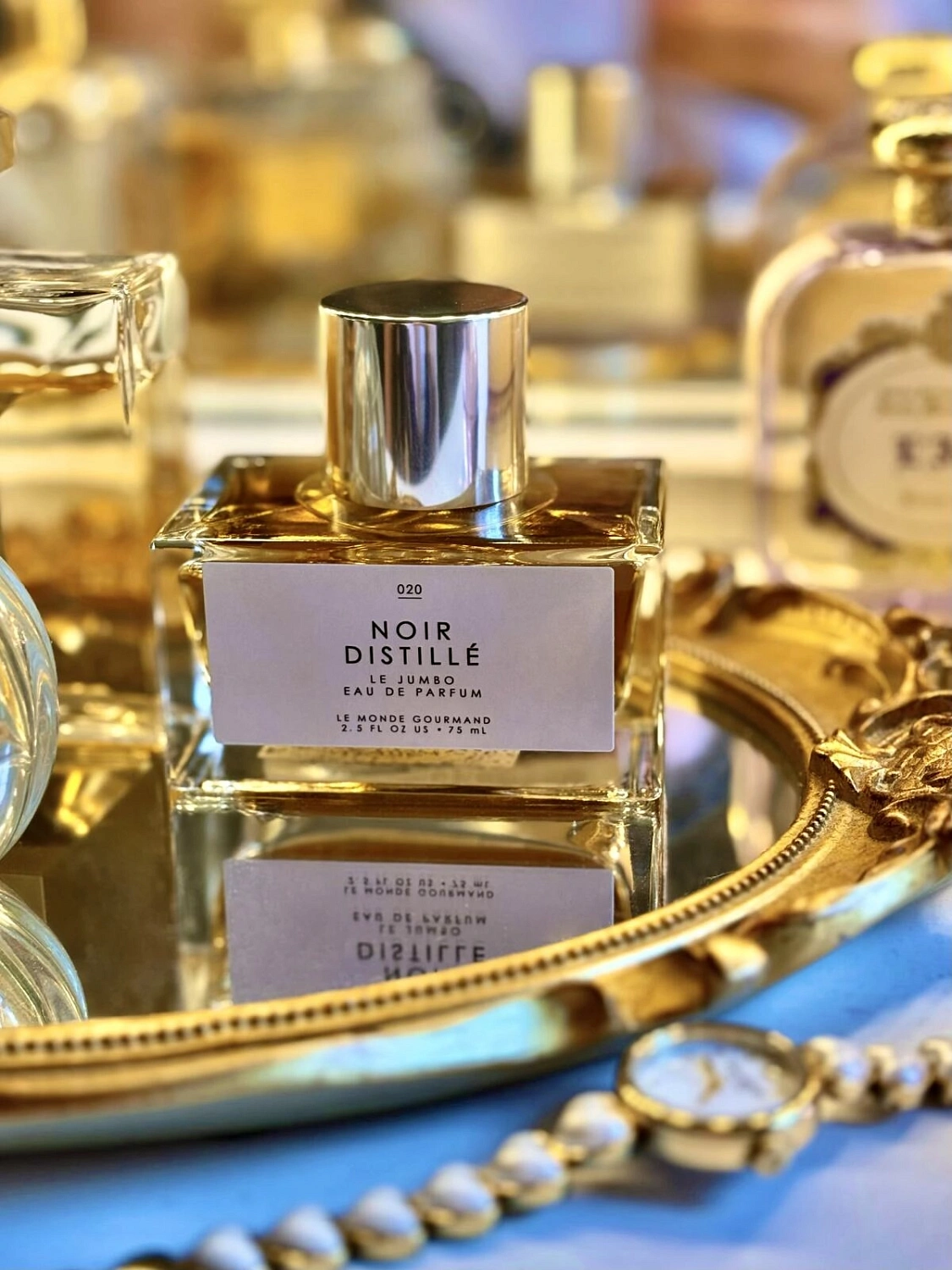 Le Monde Gourmand Noir Distille