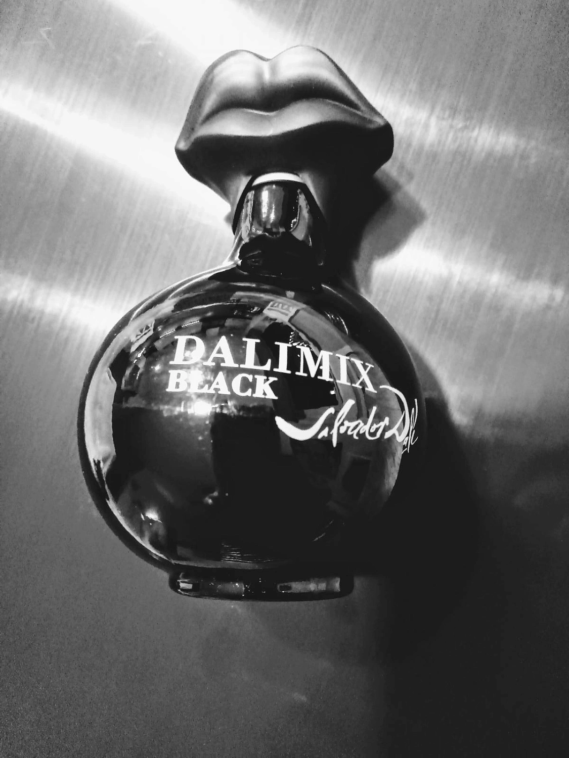 Salvador Dalí Dalimix Black